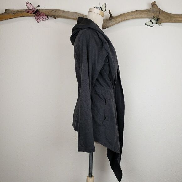 Unplugged museum Asos asymmetrical wrap jacket - Picture 7 of 7